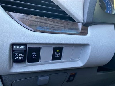 2017 Toyota Sienna XLE 8 Passenger