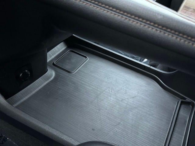 2025 Toyota Sienna Limited 7 Passenger