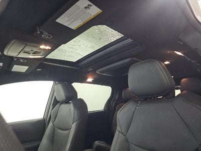 2025 Toyota Sienna Limited 7 Passenger