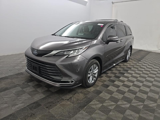 2024 Toyota Sienna Limited 7 Passenger