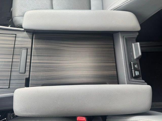 2023 Toyota Sienna Limited 7 Passenger