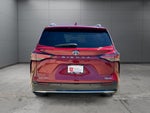 2025 Toyota Sienna Limited 7 Passenger