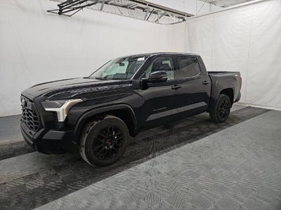 2023 Toyota Tundra SR5 4WD