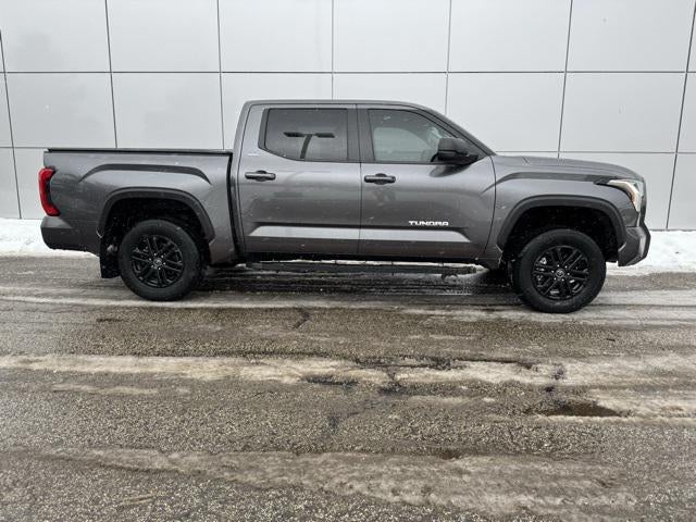 2024 Toyota Tundra SR5 4WD