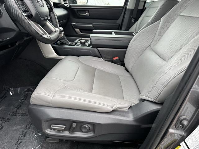 2024 Toyota Tundra SR5 4WD