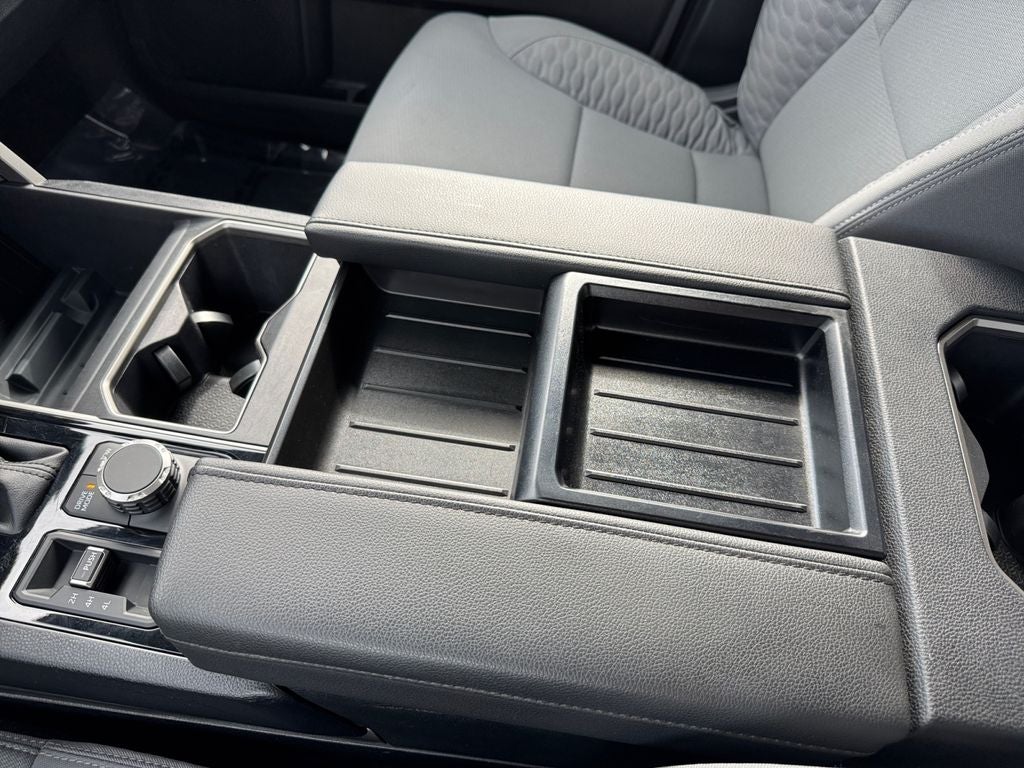 2025 Toyota Tundra SR5 4WD