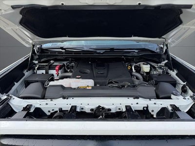 2025 Toyota Tundra SR5 4WD