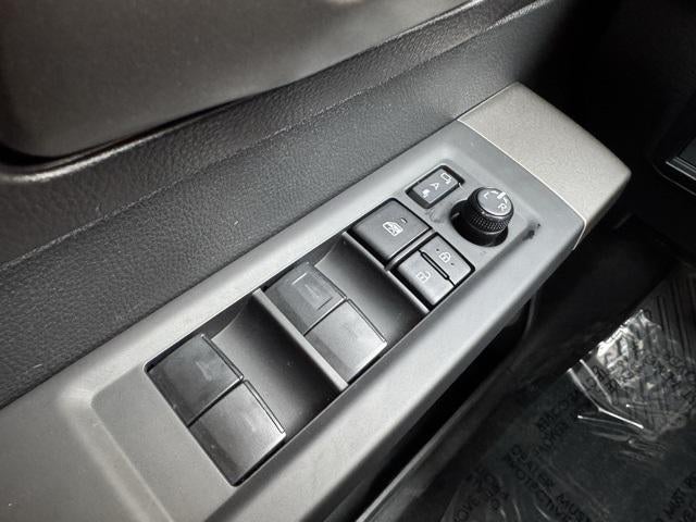 2023 Toyota Tundra SR5 4WD