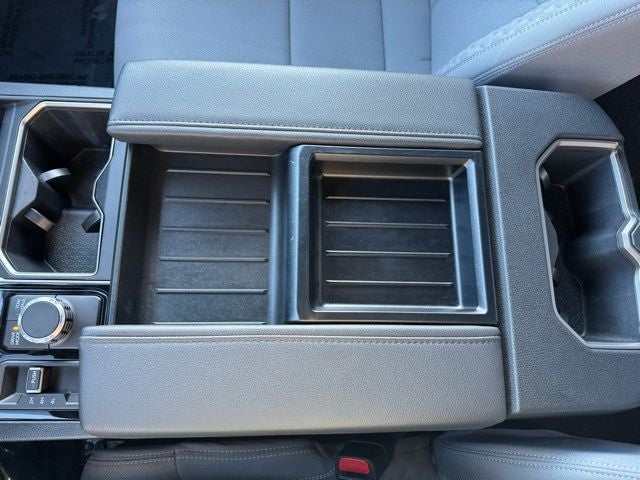 2025 Toyota Tundra SR5 4WD