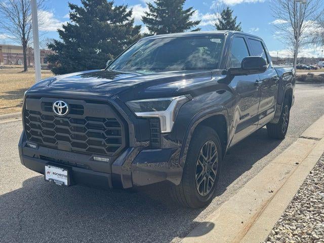 2024 Toyota Tundra SR5 4WD