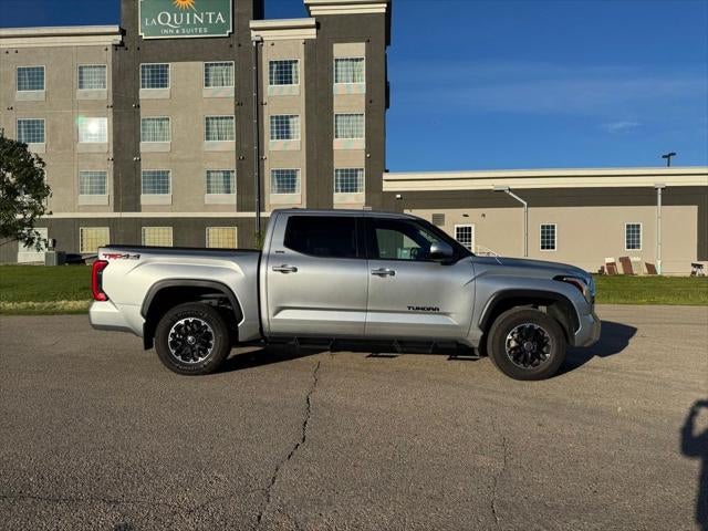 2022 Toyota Tundra SR5 4WD