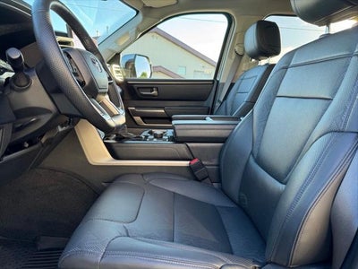 2022 Toyota Tundra SR5 4WD