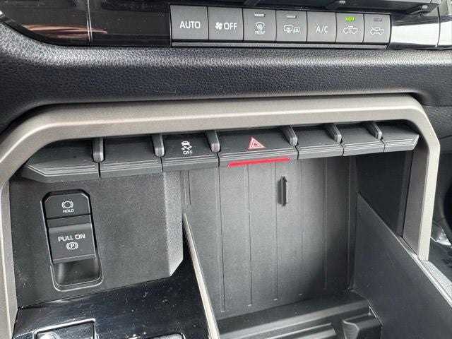 2022 Toyota Tundra SR5 4WD