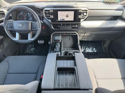 2025 Toyota Tundra SR5 4WD