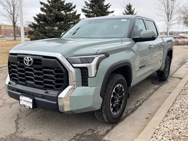 2024 Toyota Tundra SR5 4WD
