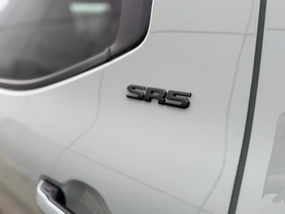 2024 Toyota Tundra SR5 4WD