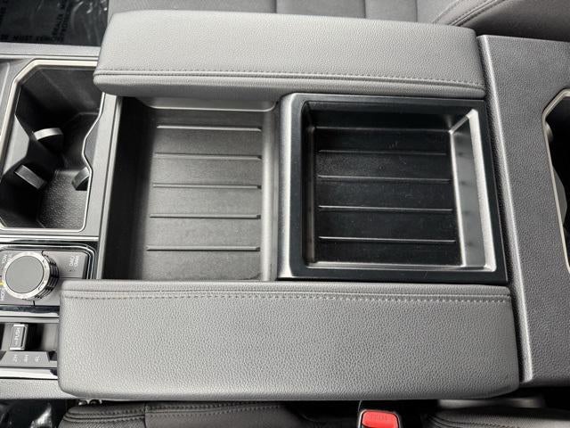 2024 Toyota Tundra SR5 4WD