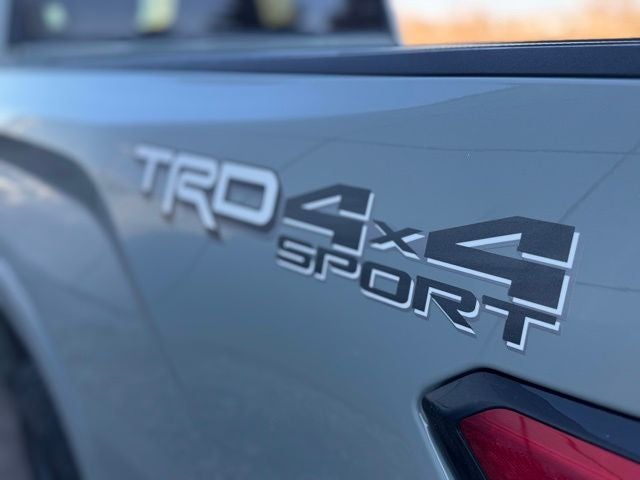 2022 Toyota Tundra SR5 4WD