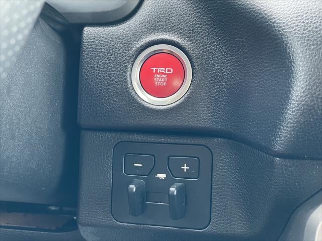 2022 Toyota Tundra SR5 4WD