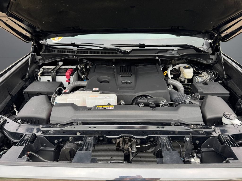 2025 Toyota Tundra Platinum 4WD