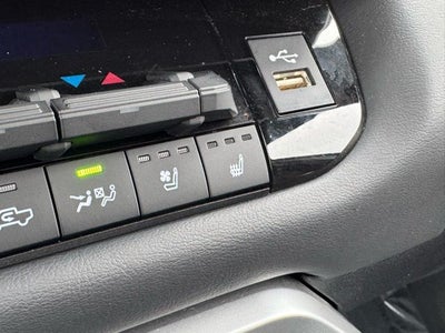 2025 Toyota Tundra Hybrid Platinum 4WD