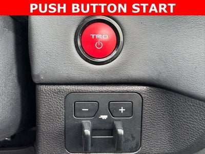 2025 Toyota Tundra Hybrid Platinum 4WD