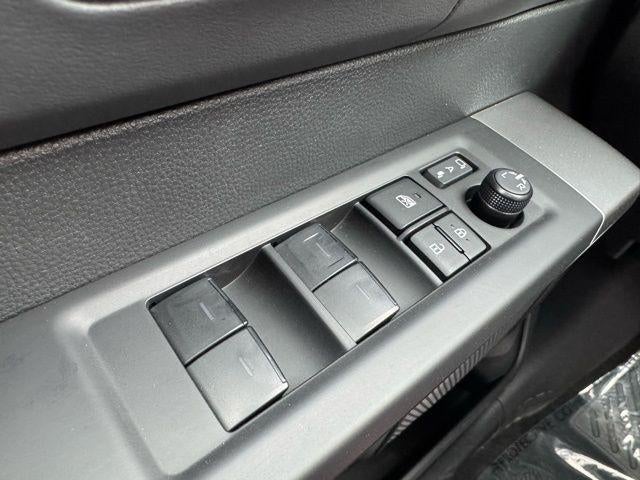 2025 Toyota Tundra Hybrid Platinum 4WD