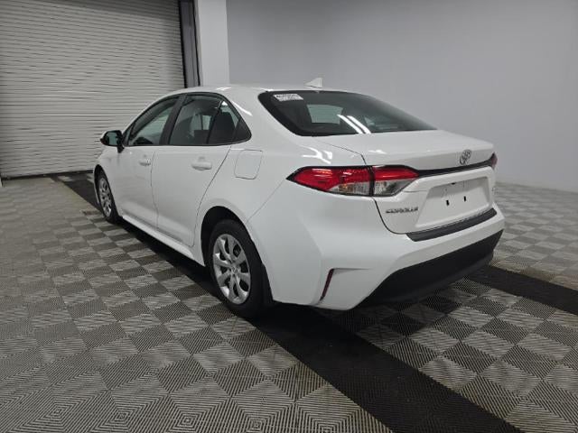 2025 Toyota Corolla LE FWD