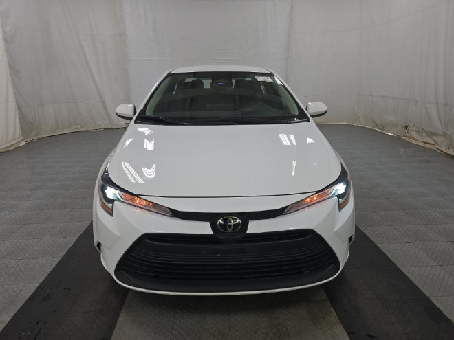 2024 Toyota Corolla LE FWD