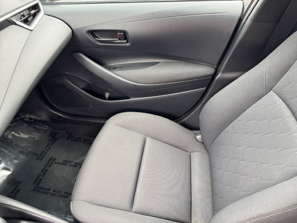 2025 Toyota Corolla LE FWD