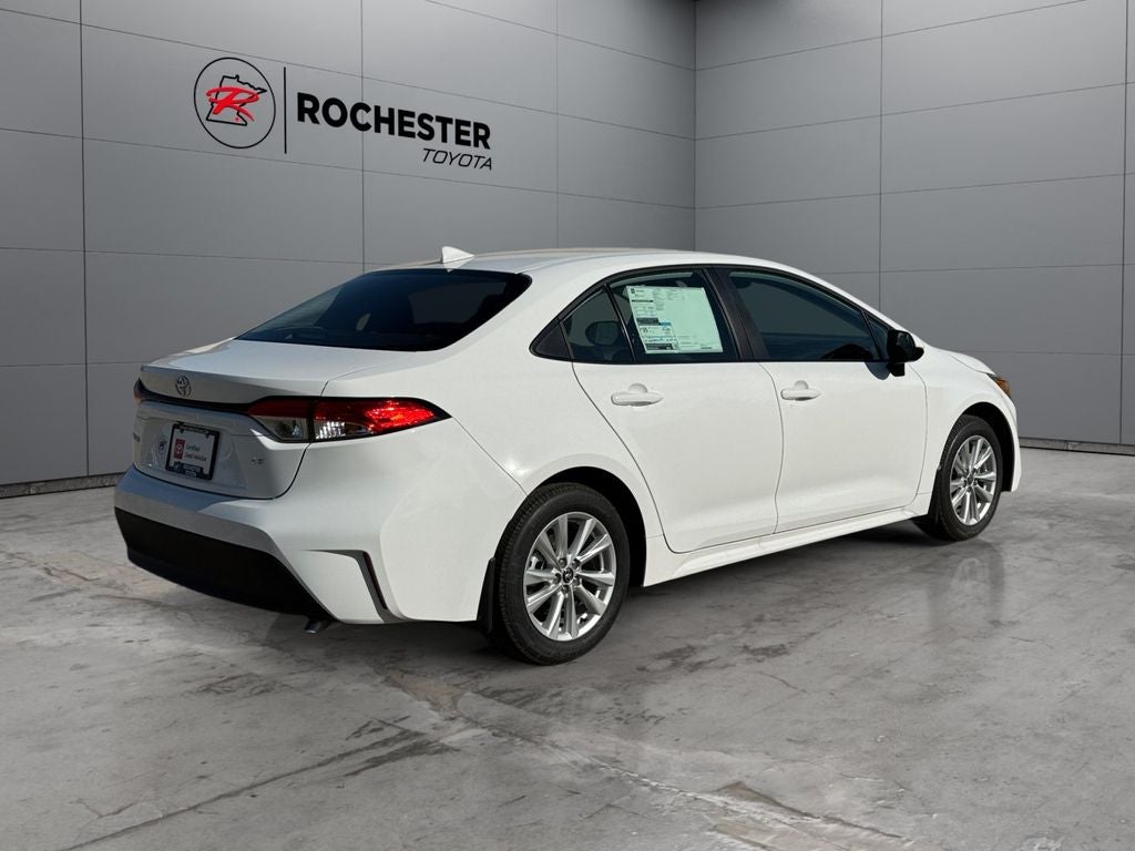 2026 Toyota Corolla LE FWD