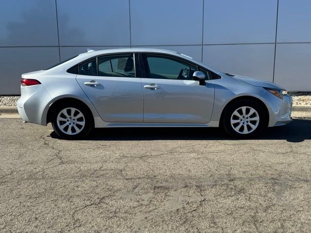 2025 Toyota Corolla LE FWD