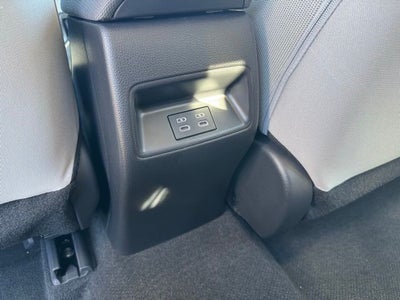 2025 Toyota Corolla LE FWD