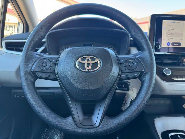 2025 Toyota Corolla LE FWD