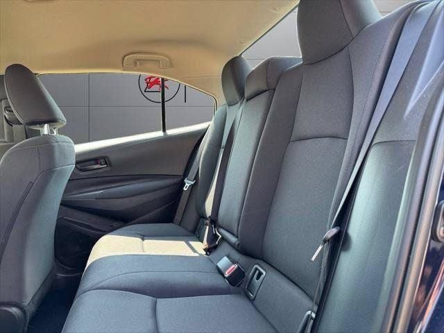 2025 Toyota Corolla LE FWD