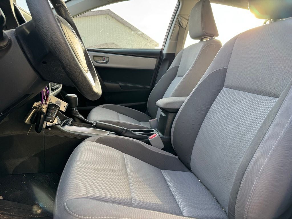 2017 Toyota Corolla LE FWD