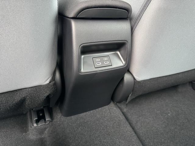 2026 Toyota Corolla SE FWD