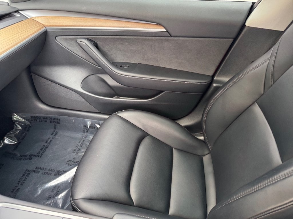 2023 Tesla Model 3 Base RWD