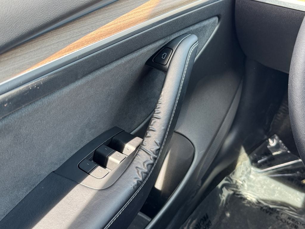 2022 Tesla Model 3 Long Range AWD