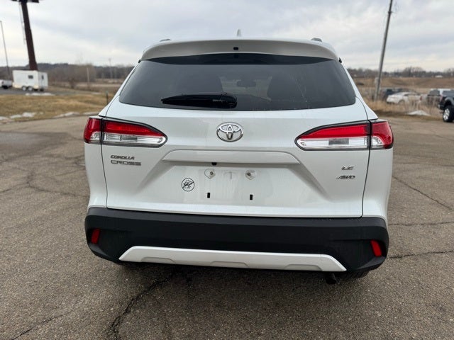 2022 Toyota Corolla Cross LE AWD