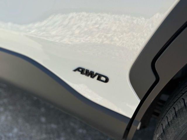 2024 Toyota Corolla Cross Hybrid SE AWD