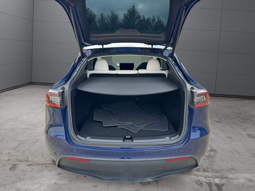 2023 Tesla Model Y Long Range AWD