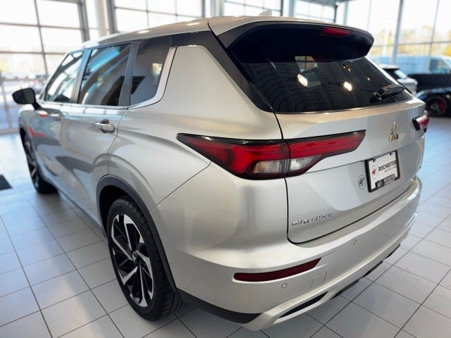 2024 Mitsubishi Outlander SE 4WD