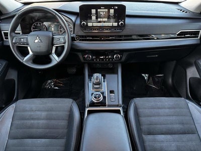 2024 Mitsubishi Outlander SE 4WD