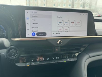 2024 Toyota Crown XLE AWD