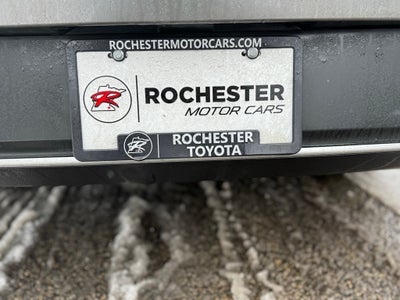 2024 Toyota Crown XLE AWD