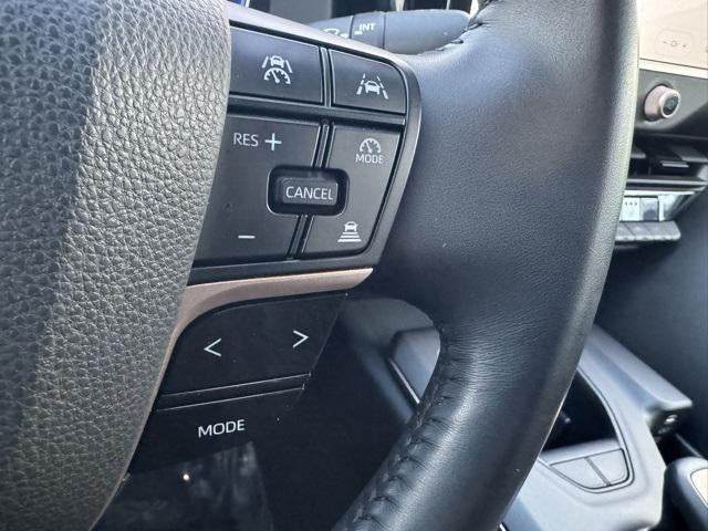 2023 Toyota Crown XLE AWD