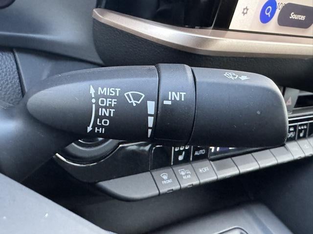 2023 Toyota Crown XLE AWD