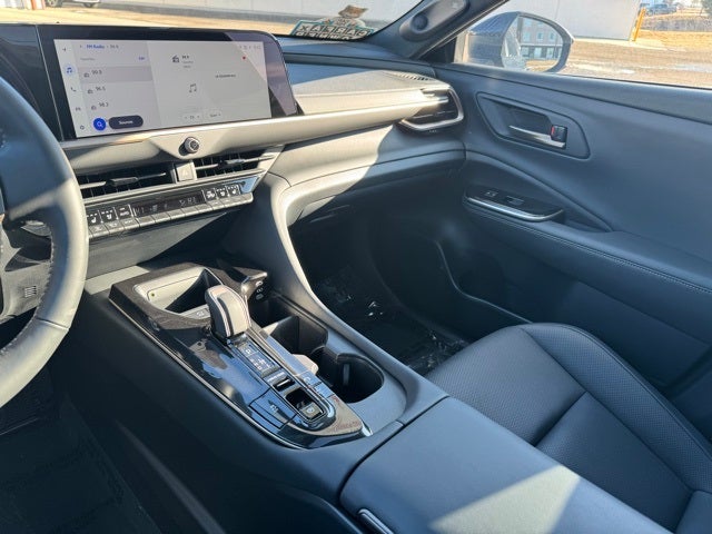 2025 Toyota Crown Signia Limited AWD