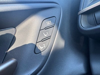 2025 Toyota Crown Signia Limited AWD